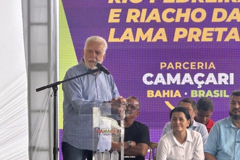 Política | Investigação | Jaques Wagner defende diálogo na política, elogia Lula e cobra aprofundamento nas investigações sobre o Banco Master