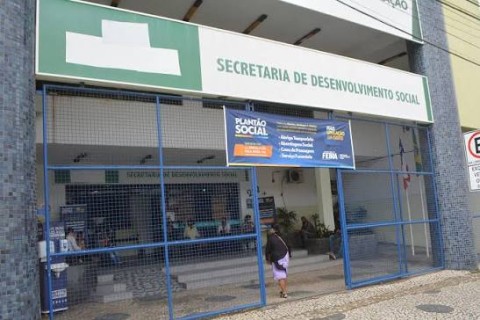 SEDESO | Bolsa Família | SEDESO reforça importância do acompanhamento de saúde para manter o Bolsa Família em Feira de Santana