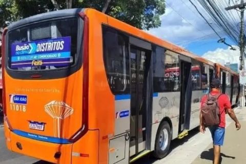 Feira de Santana / Greve / Rodoviários de Feira de Santana aprovam greve por unanimidade e transporte pode parar na segunda-feira (02)