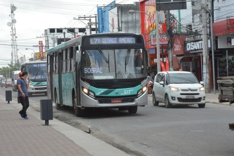 Saúde Pública | Auxílio transporte | Prefeitura garante auxílio-transporte a pacientes com doenças crônicas em Feira de Santana