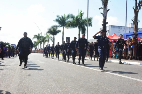 7 de setembro | Desfile Cívico | Autoridades exaltam importância da independência em desfile cívico-militar em Feira de Santana