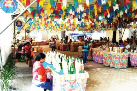 Feira de Santana / Arraiá do Comércio / Comércio de Feira tem horário especial e Arraiá em junho