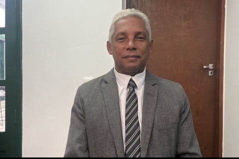 Assédio eleitoral | transporte público | Vereador Silvio Dias denuncia suspeita de assédio eleitoral e cobra transporte público no segundo turno em Feira