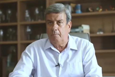 Feira de Santana | Superfaturamento | TCM multa ex-prefeito Colbert Martins após identificar superfaturamento de R$ 79 milhões