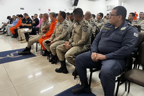 Feira de Santana | Segurança Publica | CPRL promove “Café com a Imprensa” e reforça integração entre forças de segurança e comunicação em Feira de Santana