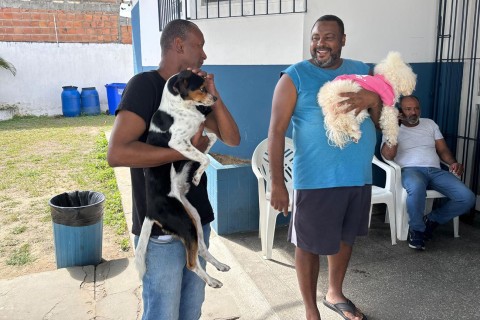 Vacinação | Antirrábica | Vacinação antirrábica será realizada neste sábado em Feira de Santana