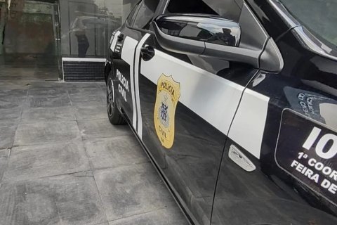 Polícia / Morte a investigar / Mulher morre após passar mal ao comer pastel dado pelo namorado em Feira de Santana
