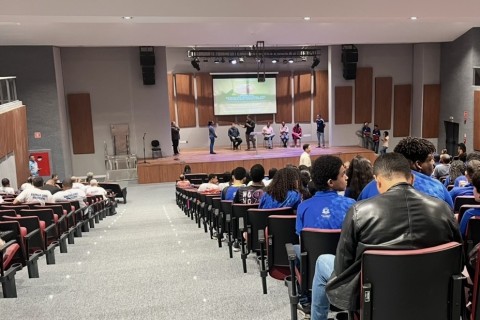 Emergência Climática | Educação Ambiental | I Fórum Socioambiental debate mudanças climáticas e define propostas para políticas públicas em Feira de Santana