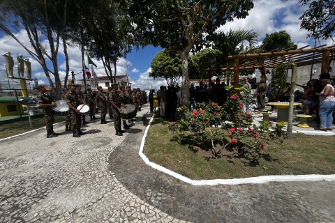 Revitalização | Praça dos Ex-Combatentes | Praça dos Ex-Combatentes é reinaugurada após revitalização em Feira de Santana
