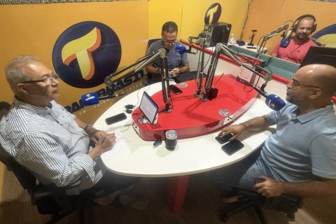 Pedro Américo |  Eleições presidenciais | Pedro Américo critica cenário político nacional e sinaliza voto em Lula no segundo turno