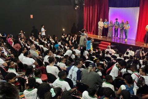 Educação | Cultura | Teatro Margarida Ribeiro reabre com Festival Nacional de Teatro Infantil em Feira de Santana