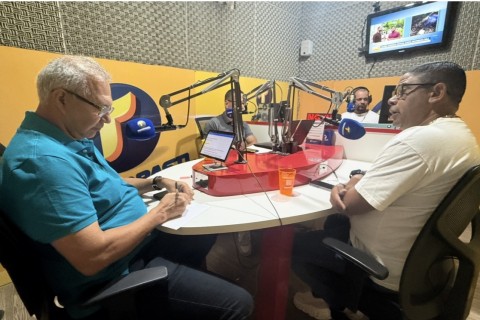 Pastor Tom |  Política em Feira de Santana | Pastor Tom critica articulação política em Feira e diz que decidirá futuro em até 60 dias