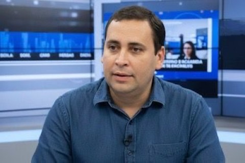 Política | Crítica | Éden Valadares critica silêncio de ACM Neto sobre condenação de Jair Bolsonaro